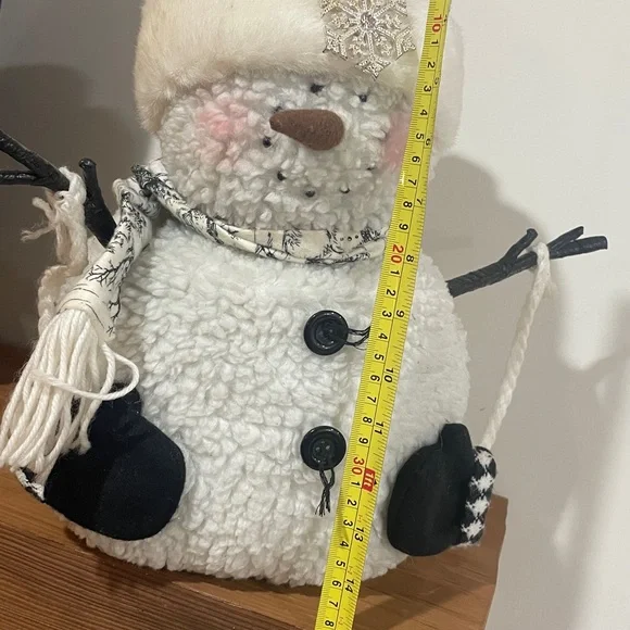 Cozy Snowman Holiday Decor with Black and White Accents vintage - Picture 8 of 10